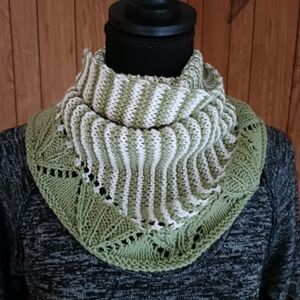Handknit Shawl/Wrap, Cashmere and Cotton, lightweight Spring fashion !